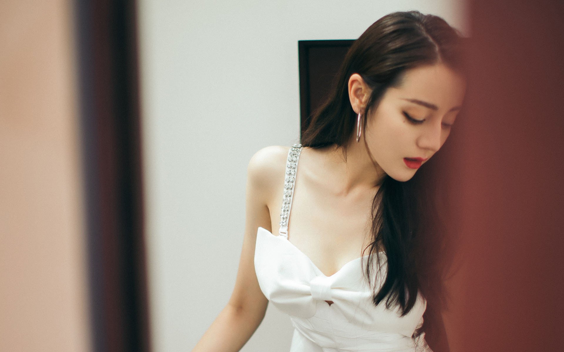 国际热身赛中国青年队惨败 球迷热议换人策略,国家队热身赛