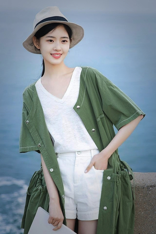 “华金·托比利亚的坚韧精神与防守技术,帮助美洲狮队巩固全球地位”