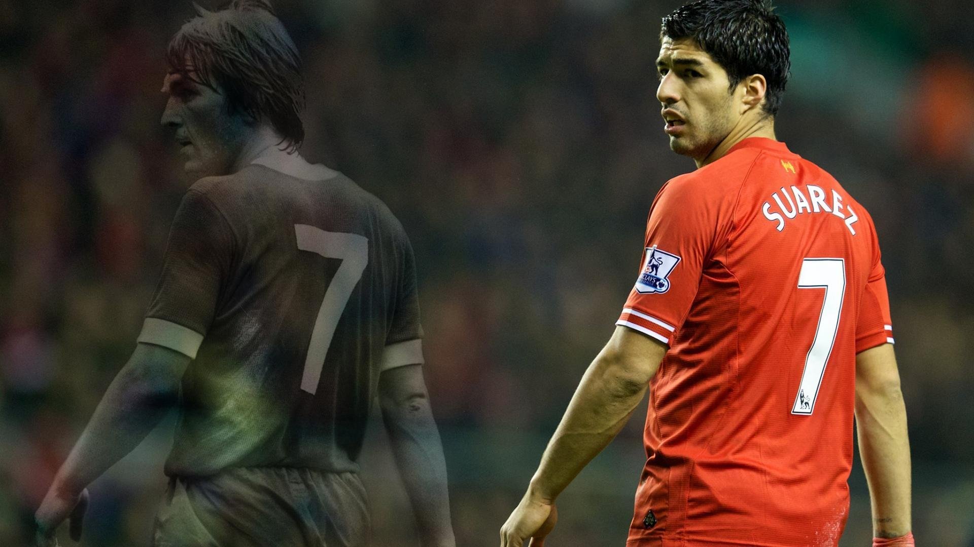 图穆亚通过精准的传球与突破，打破对手防线，穆拉德忠·图伊奇耶夫